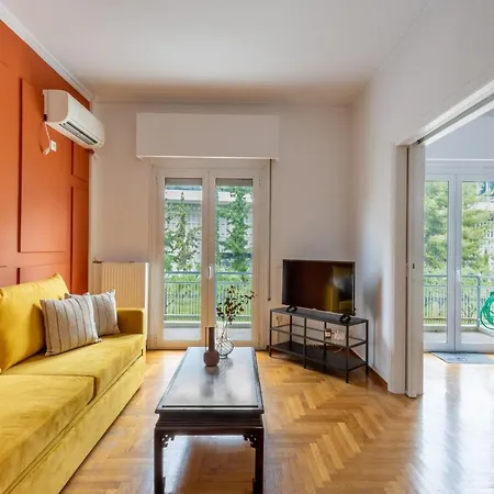 Spacious High-ceiling 2-bedroom By Acropolis Museum Apartment Athens